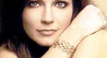 Martina McBride Fan Mail Address